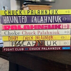 Lot of 7 Chuck Palahniuk books